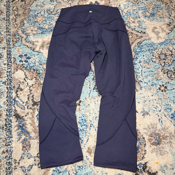 Lululemon In Movement Crop - Picture 4 of 5